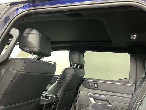 Used 2024 Toyota Tundra Platinum image 15