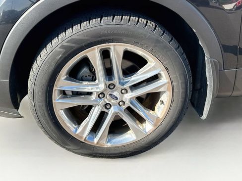 Used 2016 Ford Explorer Limited w/ Equipment Group 301A AWD/4WD image 36