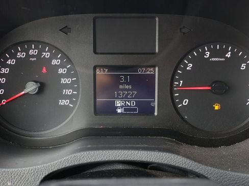 Used 2023 Mercedes-Benz Sprinter 2500 image 12