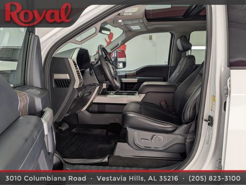 Used 2017 Ford F250 Lariat w/ Chrome Package image 16