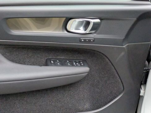 Certified 2023 Volvo C40 P8 Recharge Plus image 13