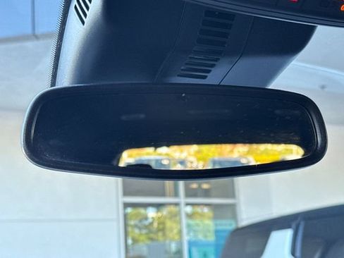 Used 2025 Buick Enclave Preferred FWD image 26