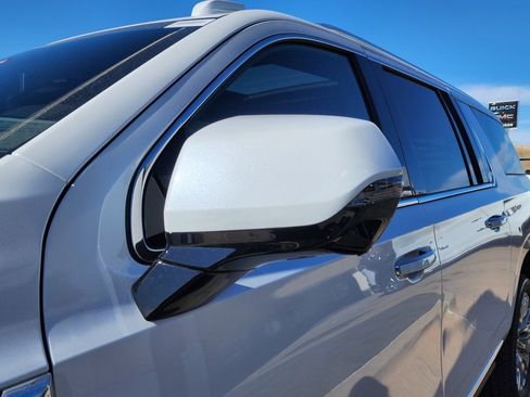 New 2026 GMC Yukon XL Denali w/ Sun & Power Step Package image 11