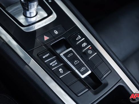 Used 2013 Porsche 911 Carrera RWD image 22