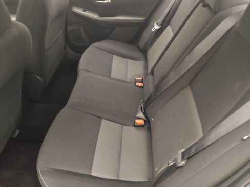Used 2021 Nissan Sentra SV FWD image 18