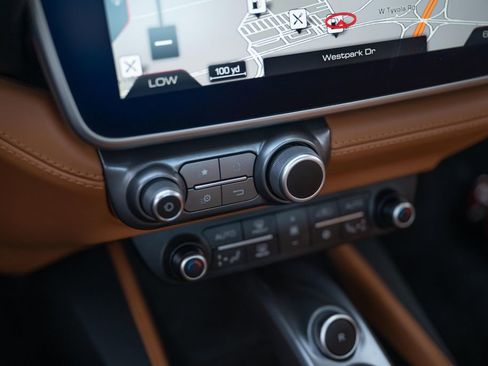 Certified 2019 Ferrari Portofino image 48