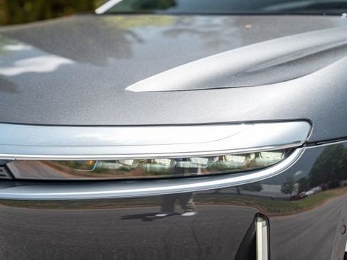 Used 2023 Lucid Air Touring AWD/4WD image 4
