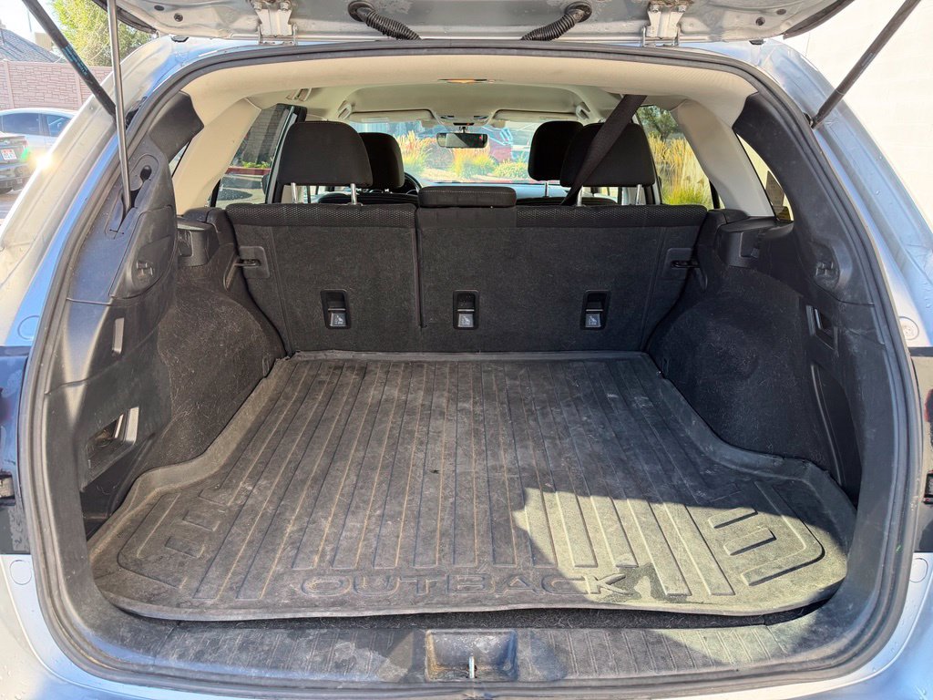 Used 2019 Subaru Outback 2.5i Premium AWD/4WD image 24