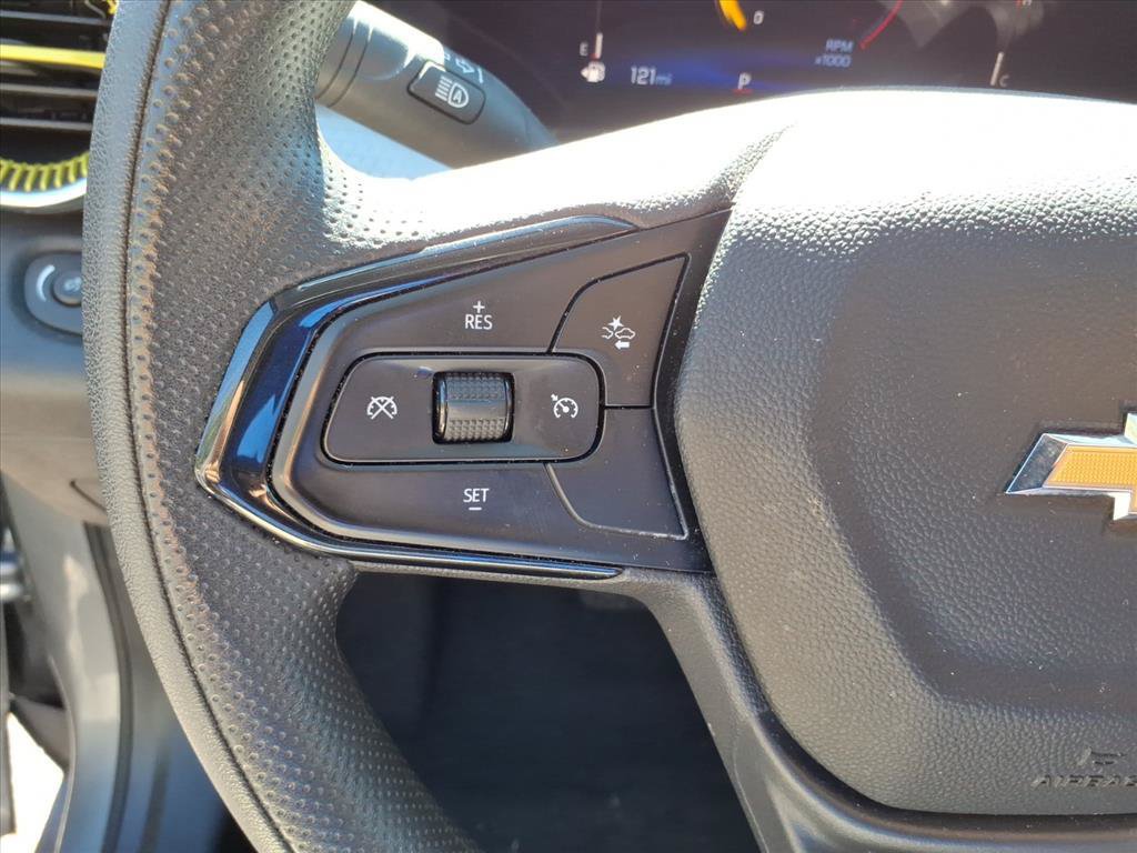 Used 2024 Chevrolet Trax LT FWD image 27