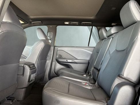 Certified 2025 Lexus TX 350 FWD w/ Technology Package image 11