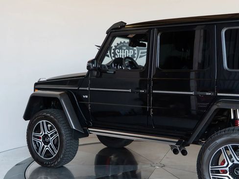 Used 2017 Mercedes-Benz G 550 Squared image 39