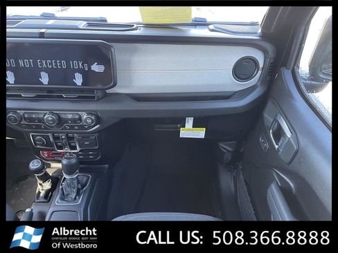 New 2026 Jeep Gladiator Willys image 17