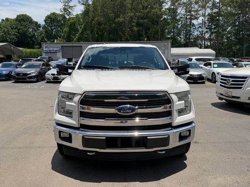 Used 2017 Ford F150 Lariat w/ Equipment Group 502A Luxury AWD/4WD image 3