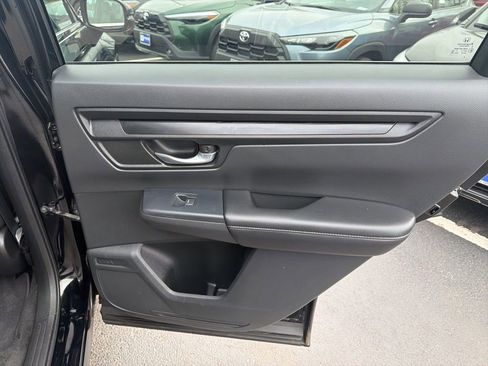 Used 2023 Honda CR-V EX image 12
