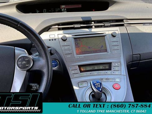 Used 2013 Toyota Prius Three image 6
