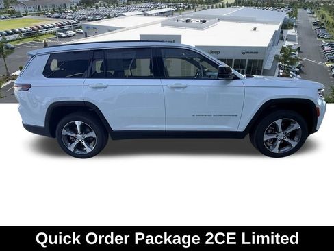 New 2026 Jeep Grand Cherokee L Limited w/ Luxury Tech Group II AWD/4WD image 3