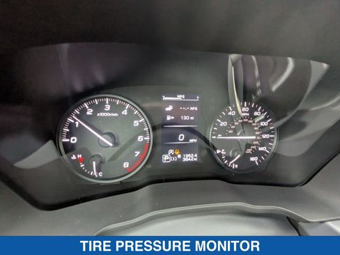 Certified 2025 Subaru Crosstrek 2.0i image 17