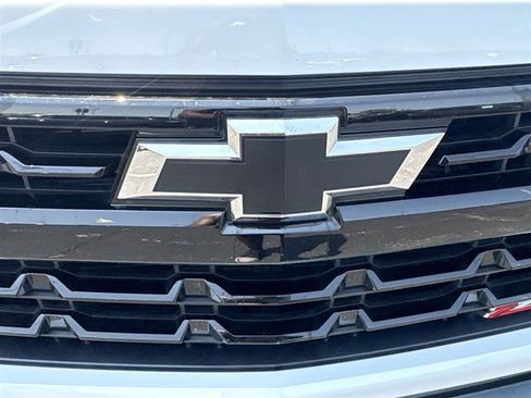Certified 2024 Chevrolet Silverado 1500 LT Trail Boss w/ Convenience Package II AWD/4WD image 31