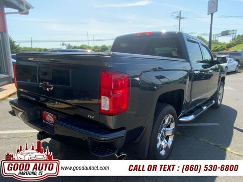 Used 2017 Chevrolet Silverado 1500 LTZ Z71 w/ LTZ Plus Package AWD/4WD image 5