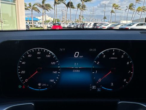 Used 2022 Mercedes-Benz GLB 250 4MATIC image 24