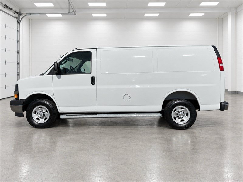 Used 2025 Chevrolet Express 2500 w/ Driver Convenience Package RWD image 2