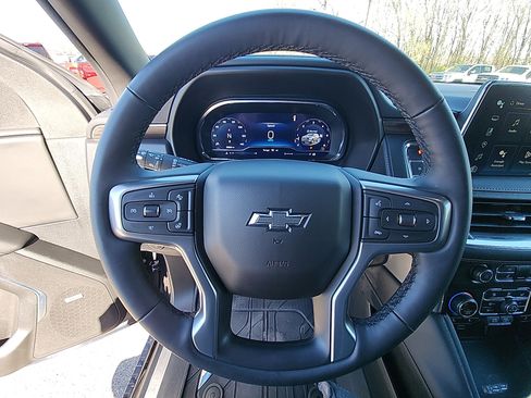 Certified 2024 Chevrolet Tahoe Z71 w/ Luxury Package image 17