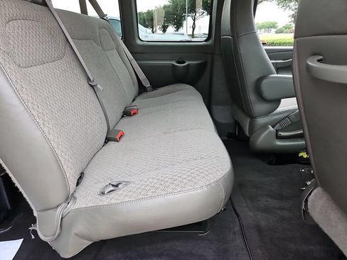 Used 2025 GMC Savana 3500 LT w/ LT Preferred Equipment Group RWD image 21