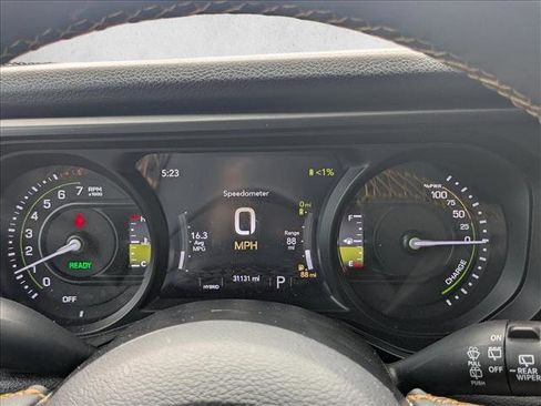 Used 2024 Jeep Wrangler Willys image 9