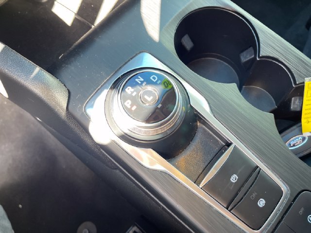 Used 2020 Ford Escape SE FWD image 24