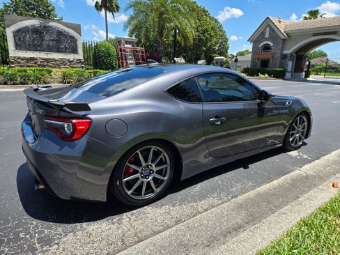 Used 2020 Subaru BRZ Limited w/ Performance Package RWD image 5