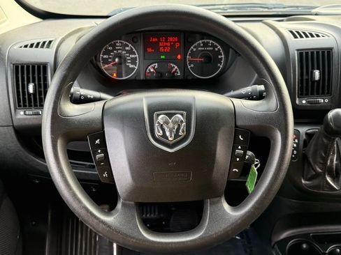 Used 2016 RAM ProMaster 2500 w/ Interior Convenience Group image 10