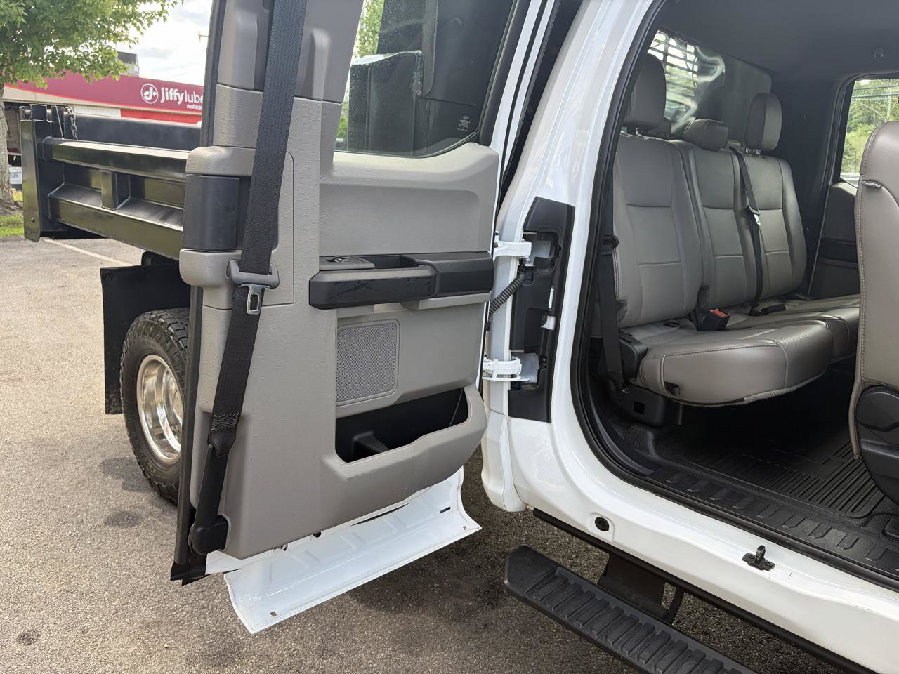 Used 2020 Ford F350 XL w/ Power Equipment Group AWD/4WD image 34