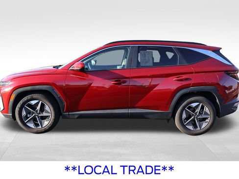Used 2025 Hyundai Tucson SEL FWD image 2