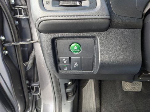 Used 2021 Honda HR-V EX image 36