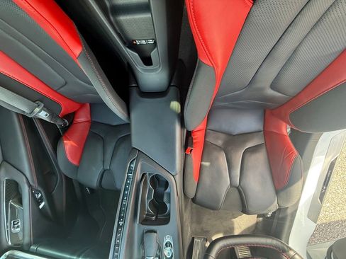 Used 2020 Chevrolet Corvette Stingray Premium Cpe w/ 3LT Preferred Equipment Group image 11