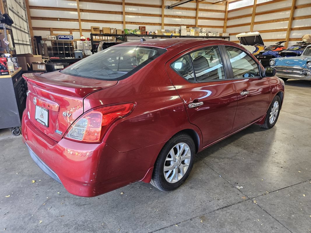 Used 2015 Nissan Versa SV w/ SV Appearance Package FWD image 7