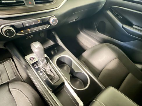Used 2023 Nissan Altima 2.5 SV FWD image 26