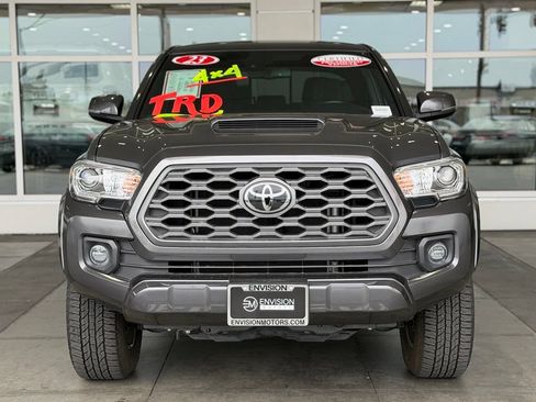 Certified 2023 Toyota Tacoma TRD Sport AWD/4WD image 5