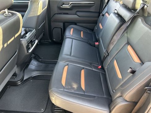 Used 2023 GMC Sierra 1500 AT4 AWD/4WD image 25