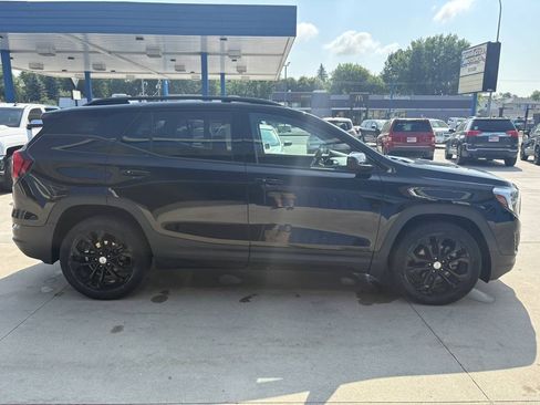Used 2019 GMC Terrain SLE w/ Black Edition AWD/4WD image 5
