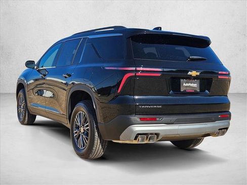 New 2026 Chevrolet Traverse LT w/ LPO, Floor Liner Package image 9