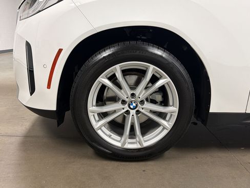 Certified 2025 BMW X3 xDrive30i w/ Convenience Package AWD/4WD image 11