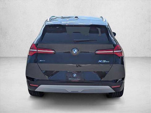 Used 2025 BMW X3 xDrive30i w/ Premium Package image 7