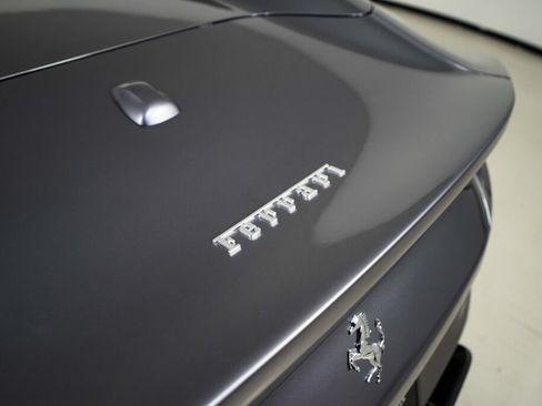 Used 2022 Ferrari 812 GTS RWD image 30