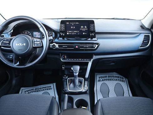 Used 2023 Kia Seltos S image 25