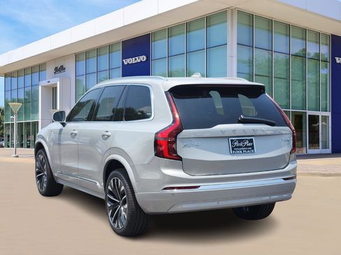 New 2025 Volvo XC90 T8 Plus w/ Protection Package Premier image 4