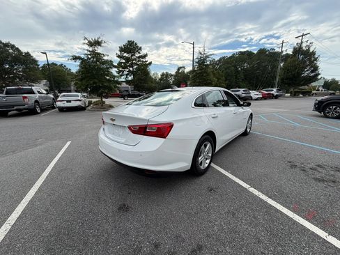 Used 2023 Chevrolet Malibu LS w/ Driver Confidence Package FWD image 6