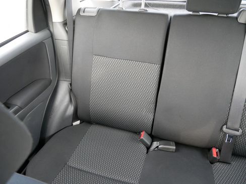 Used 2013 Suzuki SX4 Premium image 12