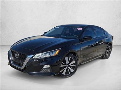 Used 2022 Nissan Altima 2.5 SV
