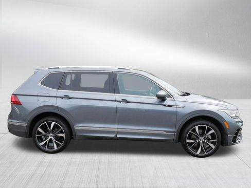 Certified 2024 Volkswagen Tiguan SEL R-Line w/ MDO Package, Two-Row AWD/4WD image 8